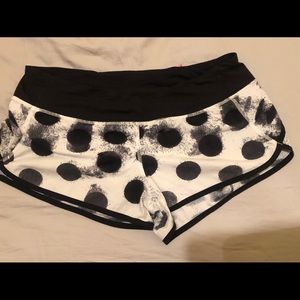 RARE Lululemon Speed shirts size 8